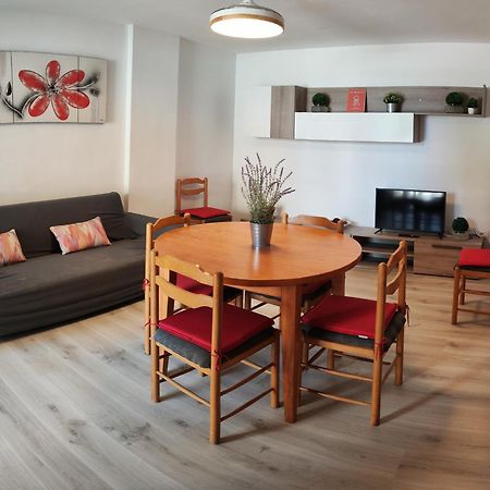 Oromar Apartment โอโรเปซาเดลมาร์ ภายนอก รูปภาพ